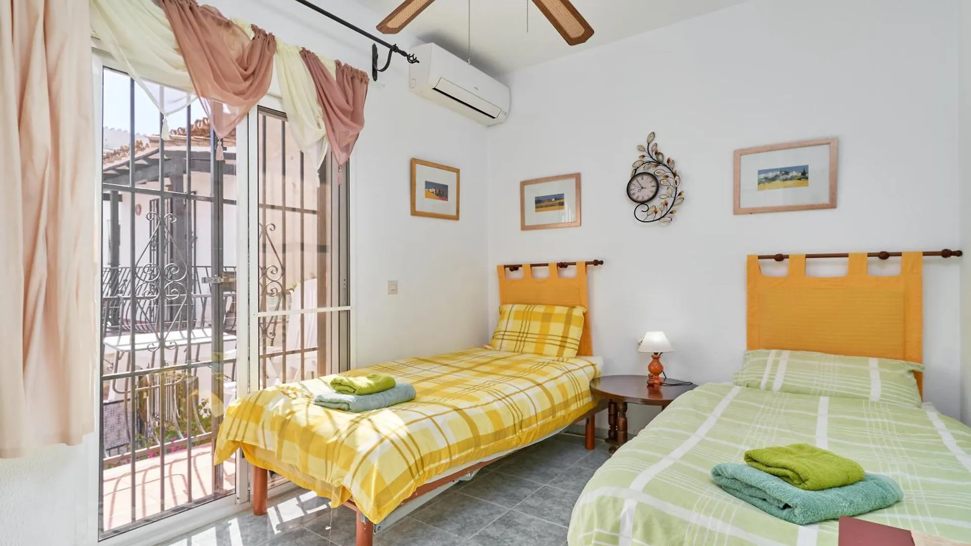 Villa Charming Townhouse In Nueva Nerja Spanien