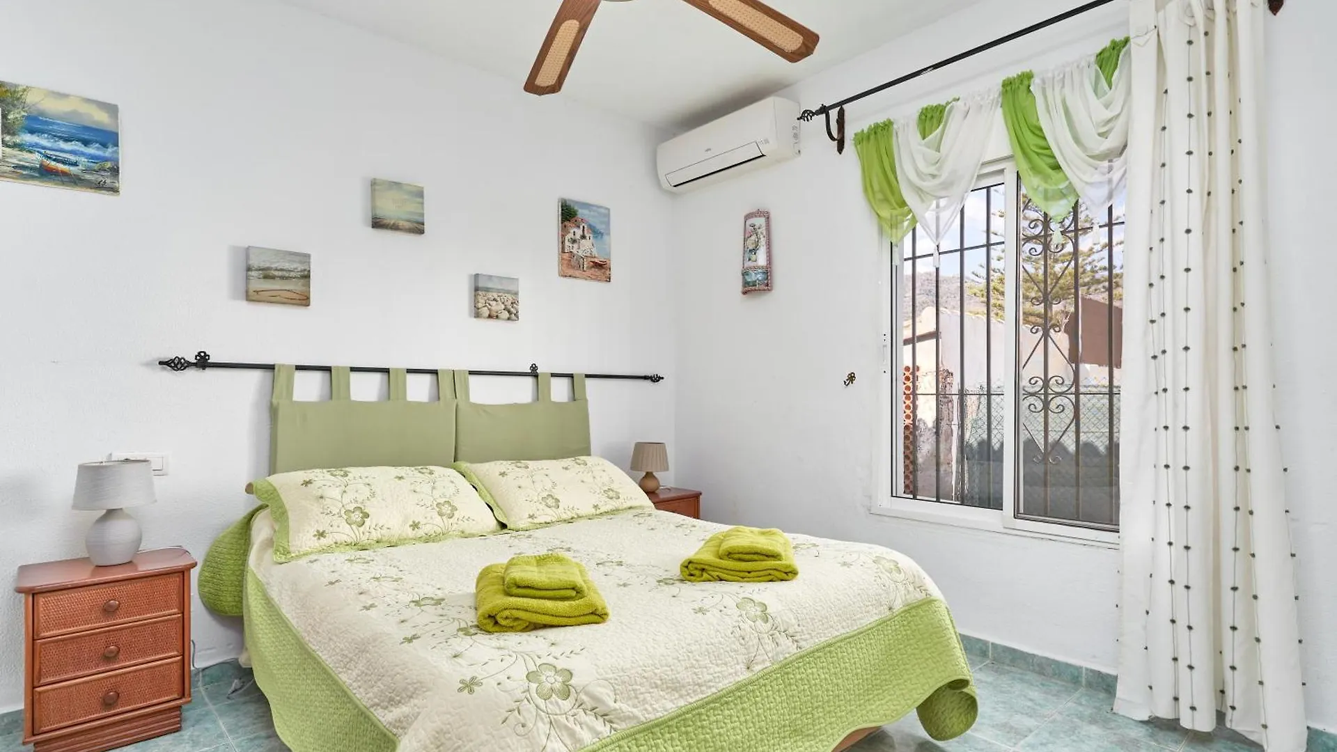 Villa Charming Townhouse In Nueva Nerja