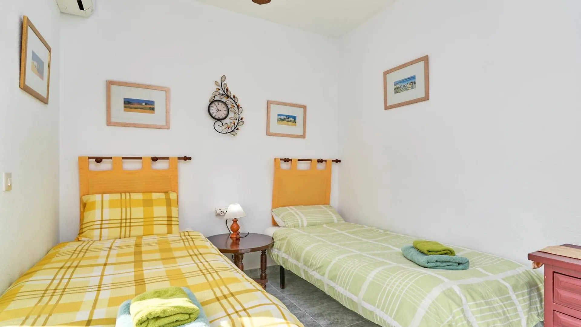 Villa Charming Townhouse In Nueva Nerja Ferienhaus